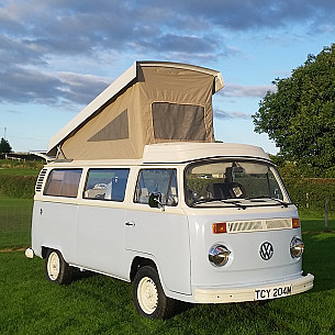 Campervan hire Cowliing