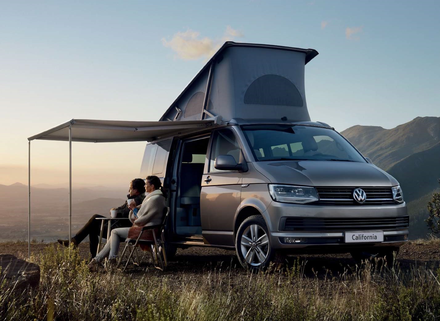 Campervan hire Penrith - Volkswagen Camper California 4 Motion