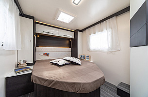 Motorhome hire Peebles