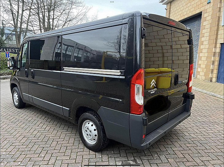 Citroen Relay hire Guildford