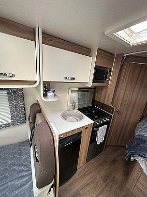 Motorhome hire Balby