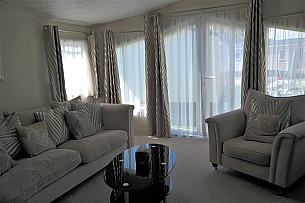 Static Caravan hire New Romney