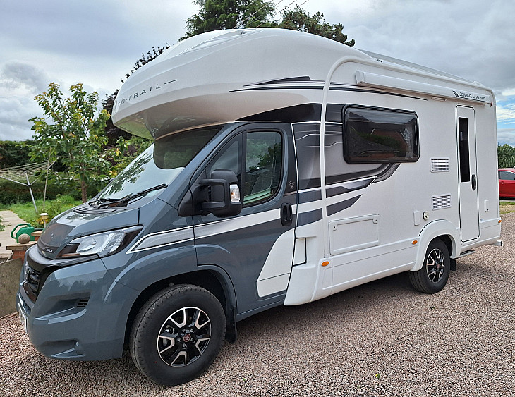 Auto-Trail Imala 615 hire Inkberrow