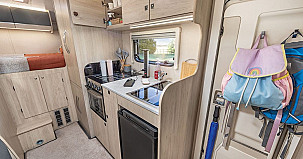 Motorhome hire Merrylees Road, Thornton