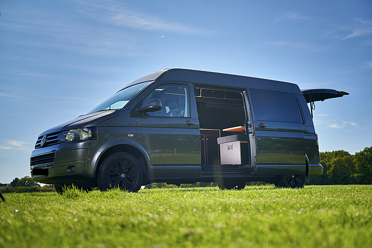 Volkswagen (Tangerine Dream) Transporter T5 hire Brighton & Hove