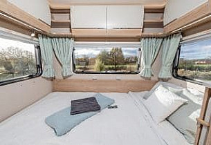 Motorhome hire Wingate