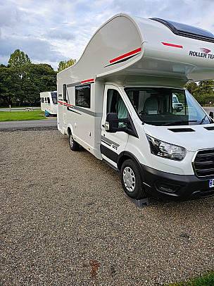 Ford Rollerteam Motorhome  for hire in  Renfrew